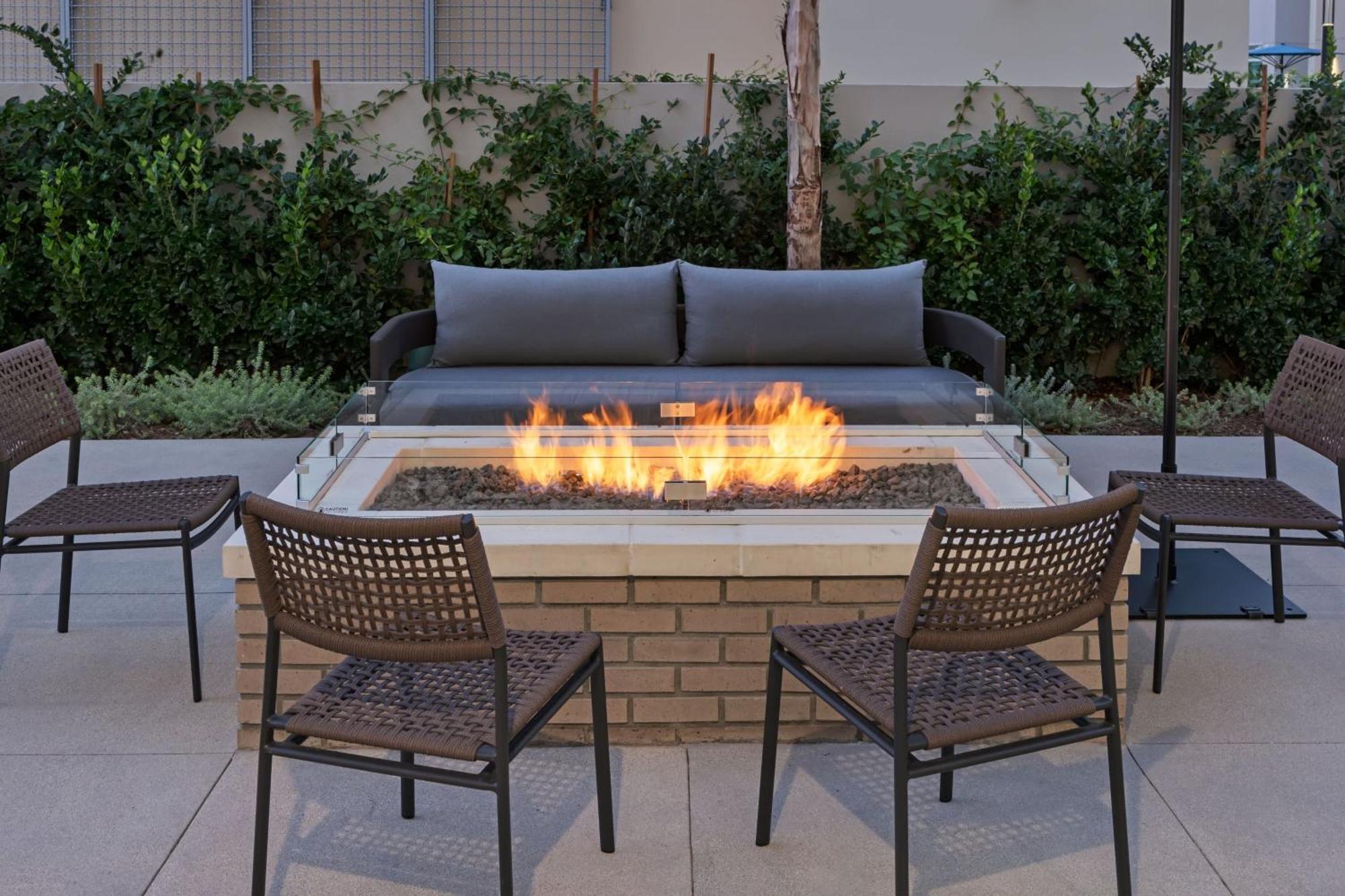 Residence Inn By Marriott Chatsworth Los Angeles Kültér fotó